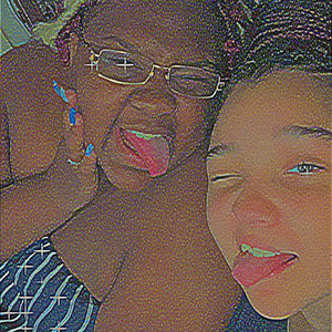 Meet your Posher, Rayven